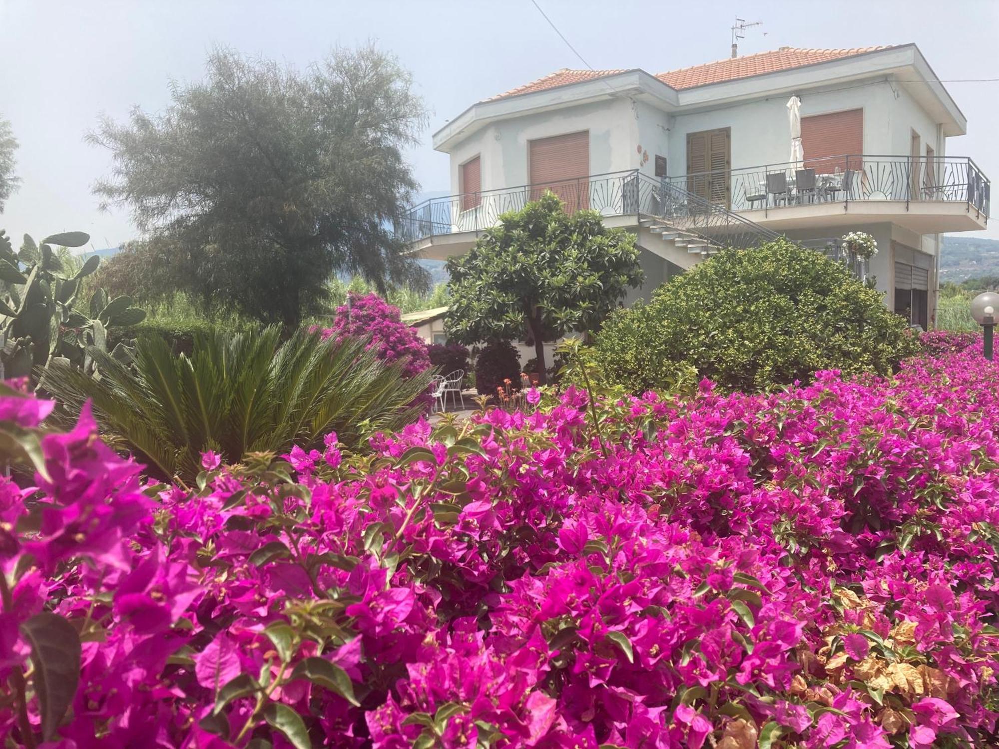 Con Piscina Esclusiva Vista Etna Holiday home *